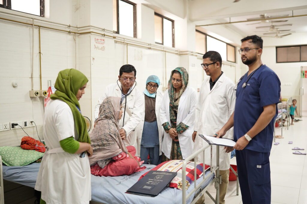 Adult cardiac surgery ward round at NICVD